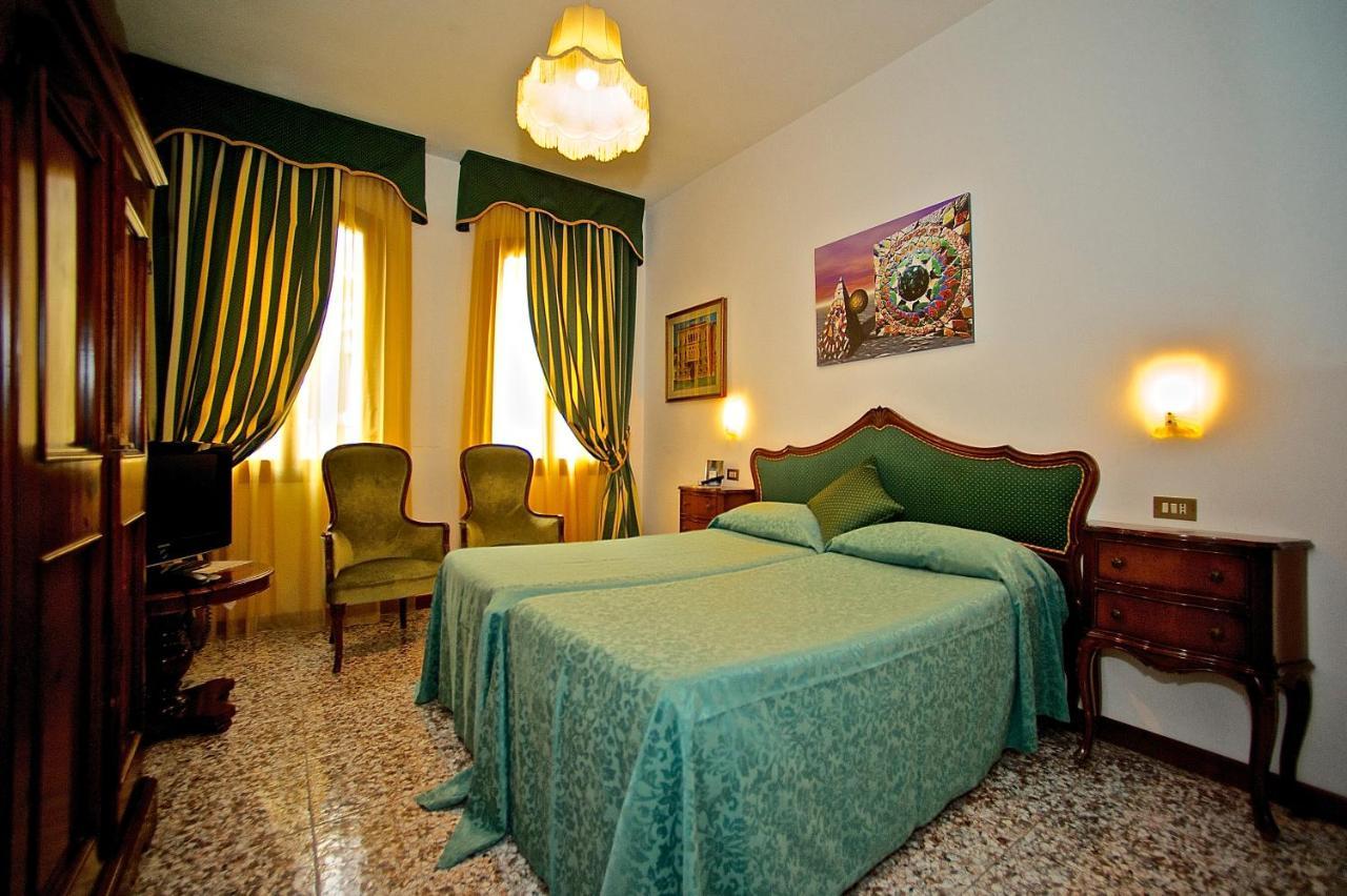 Hotel Fontana Venedik Dış mekan fotoğraf